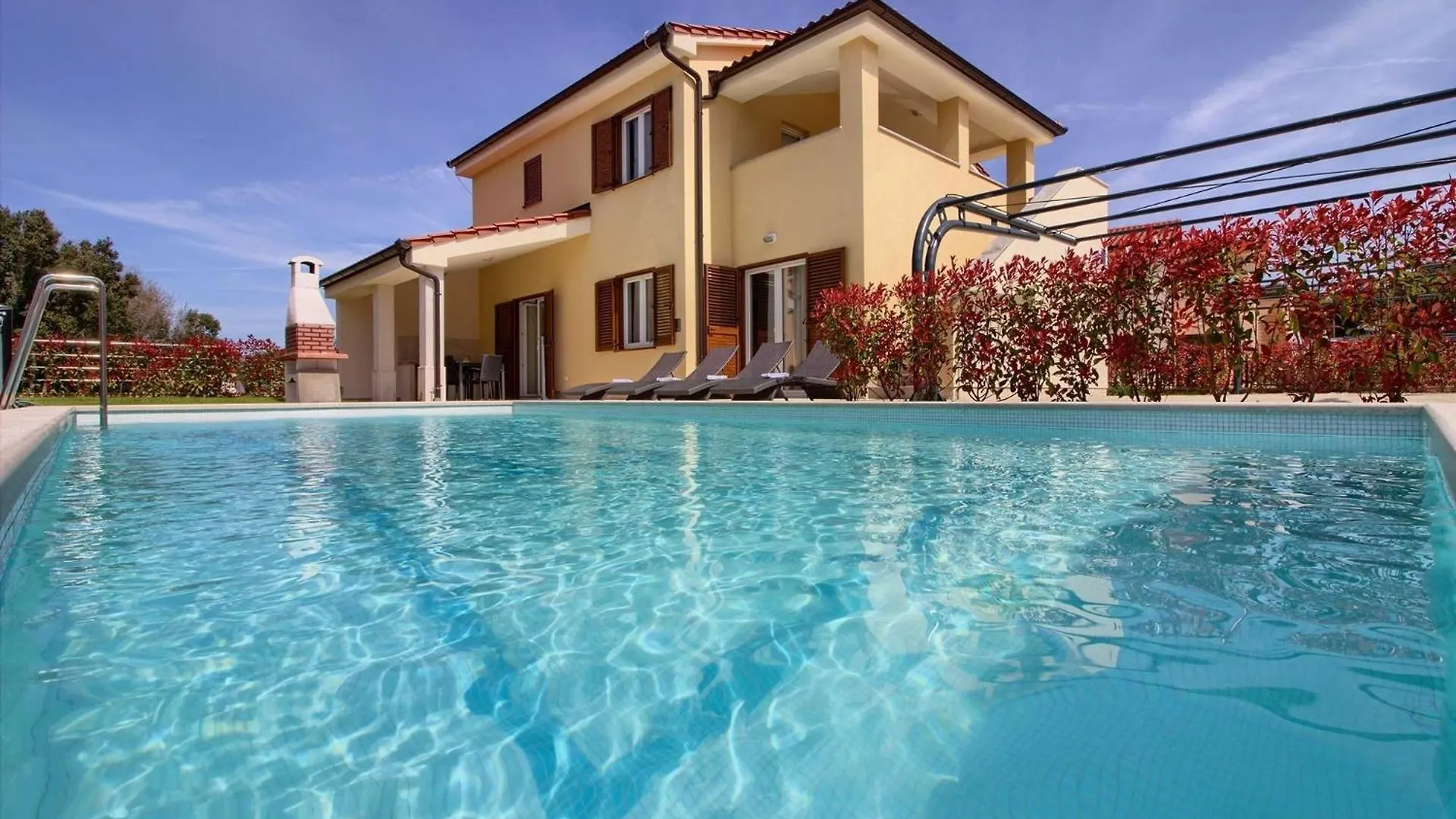 Ferienhaus Mit Privatpool Fuer 20 Personen Ca 480 Qm In Banjole, Istrien Istrische Riviera 0*, Banjole Croatia